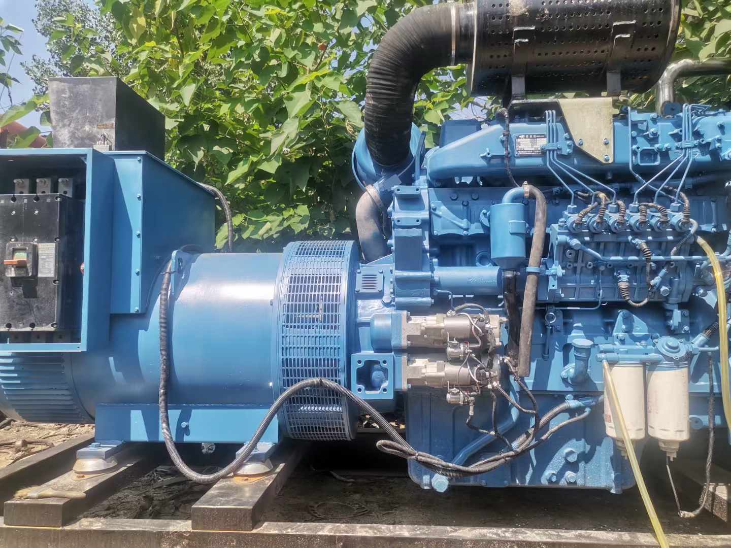 大余详细说明降低 800kW 柴油发电机输出电流波动的方法