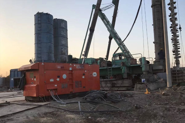 大余如何检查发电机组燃油系统的密封性？