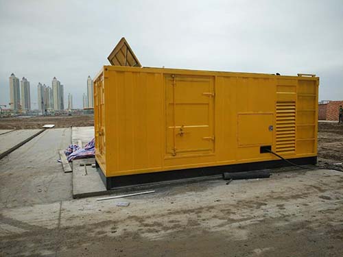 大余合同中关于乙方责任导致工期延误的赔偿标准应该如何制定？