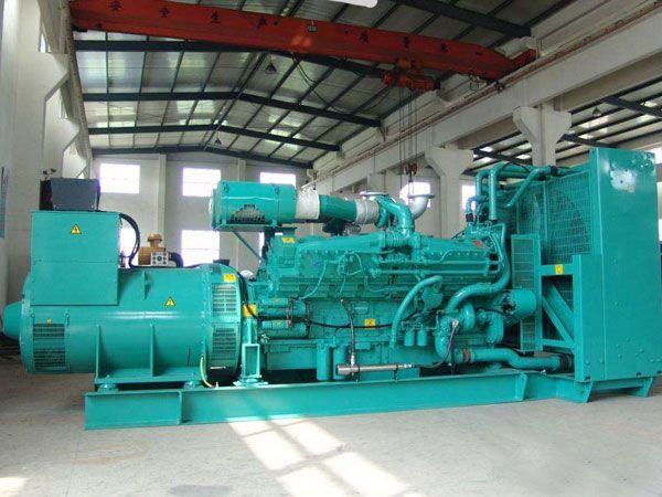 大余影响800KW发电机组油耗的因素有哪些？